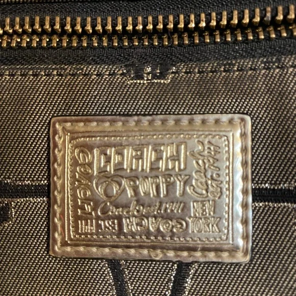 Coach purse - Picture 5 of 13